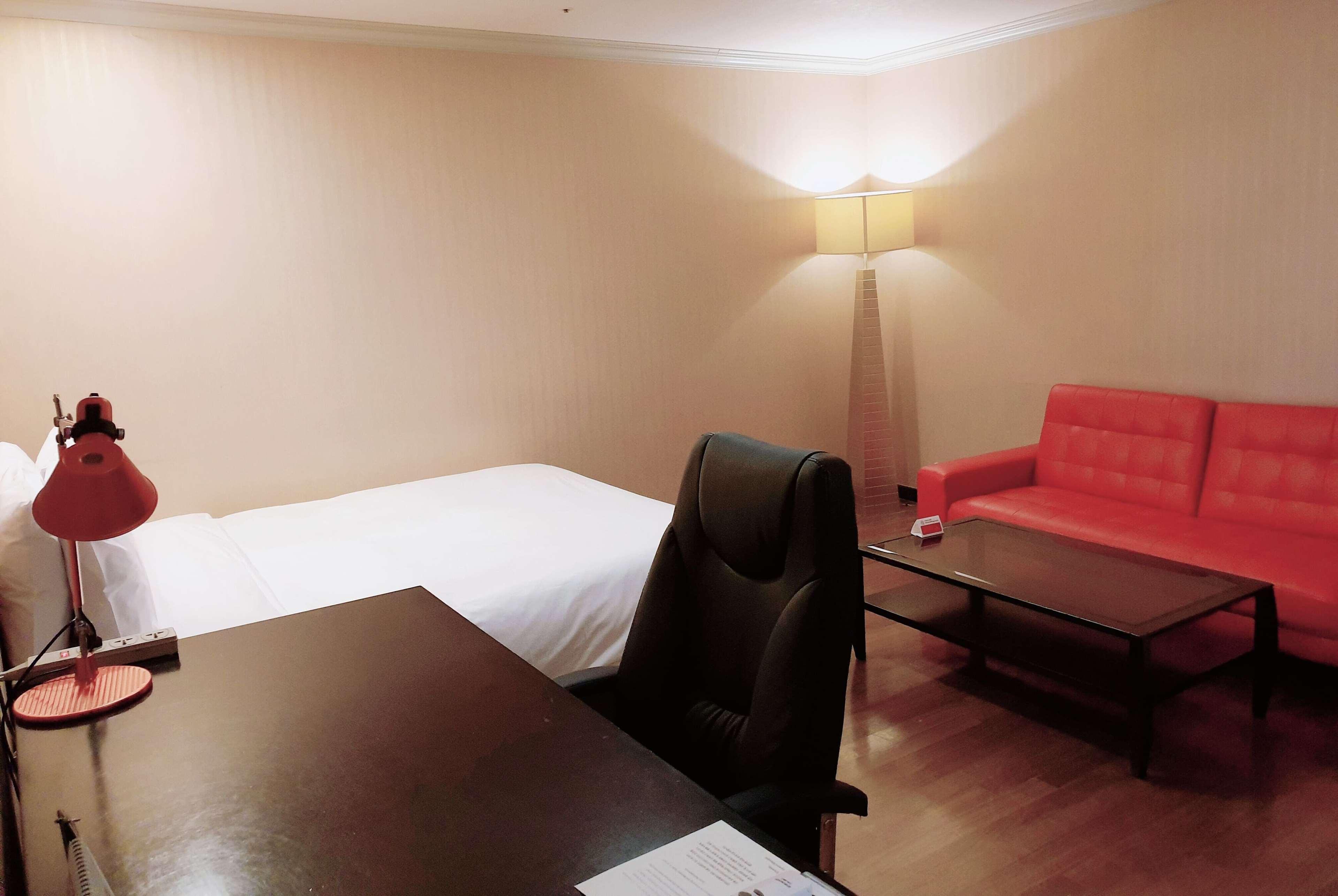 Ramada Hotel And Suites Seoul Namdaemun Exterior photo